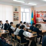 Алматы мектебіндегі Россотрудничество дәрісі қоғамды дүрліктірді